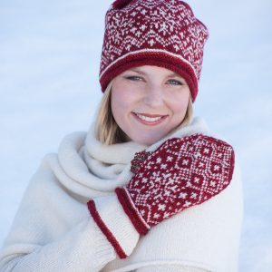 Julestjerna votter og lue